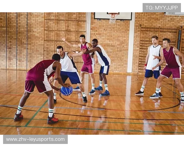 篮球运动员专项技术训练成效显著，篮球运动员技能