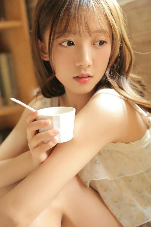 乐鱼体育app下载地址-C罗继续保持高效率状态延续火热表现，c罗这一举动